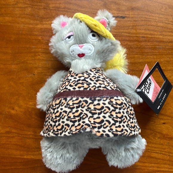 NWT Host Pick 🎉🥳 Bark Box Catty Van De Claw “The Real Housepets” Crinkle/Squeaky - Picture 1 of 12